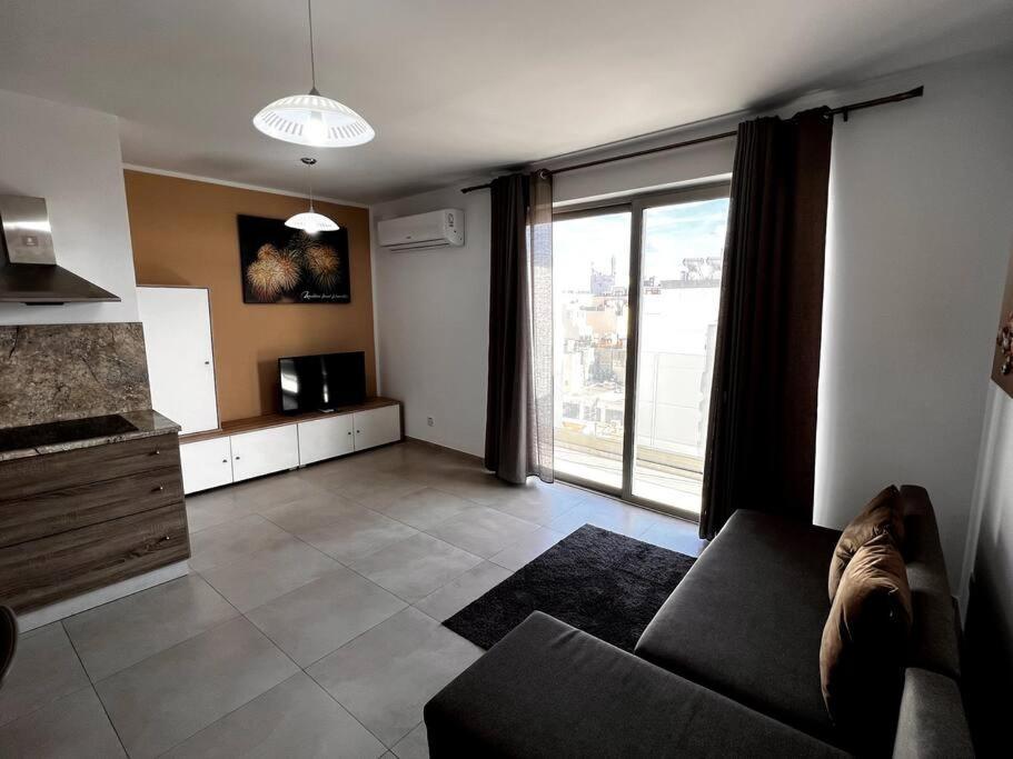 Mediterranea 2 Bedroom Smart Apartment Σεντ Πόλς Μπέι Εξωτερικό φωτογραφία